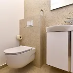 Jlo1 Mit Beheizbarem Pool * Peroj