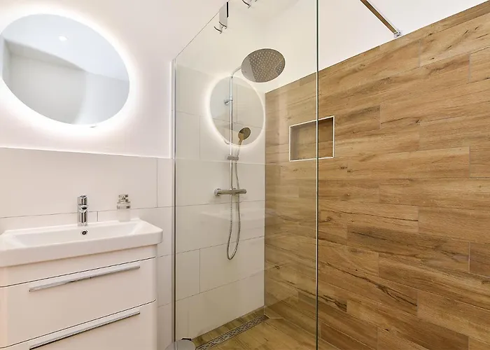 Jlo1 Mit Beheizbarem Pool 펜션 페로이