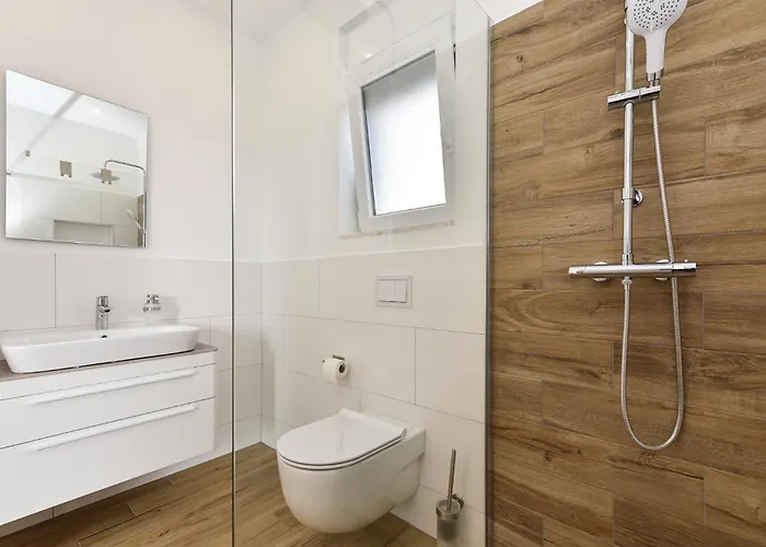 Vakantiehuis Jlo1 Mit Beheizbarem Pool