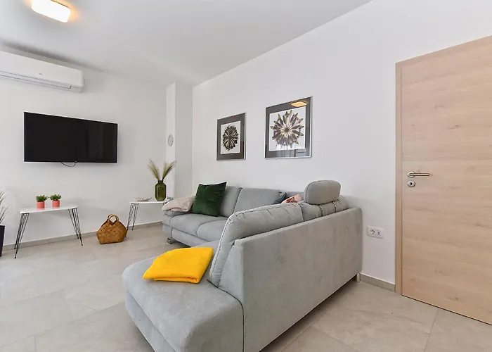 Vakantiehuis Jlo1 Mit Beheizbarem Pool *