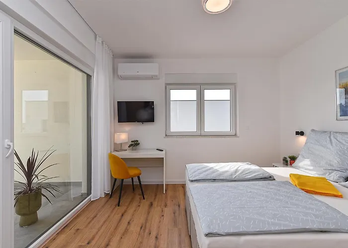 Jlo1 Mit Beheizbarem Pool 펜션 페로이